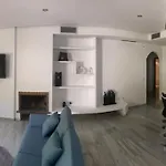 Apartment. Newly Renovated.