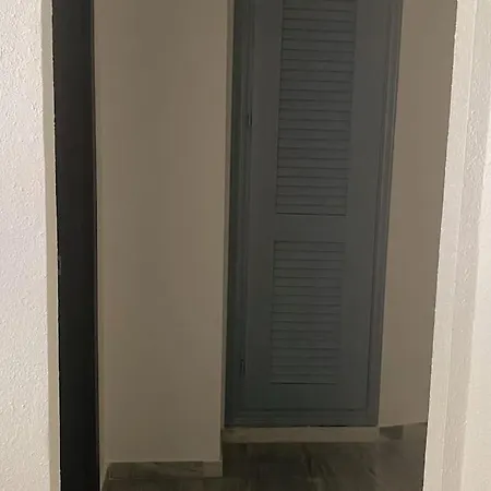 Apartment. Newly Renovated. Lejlighed Marbella